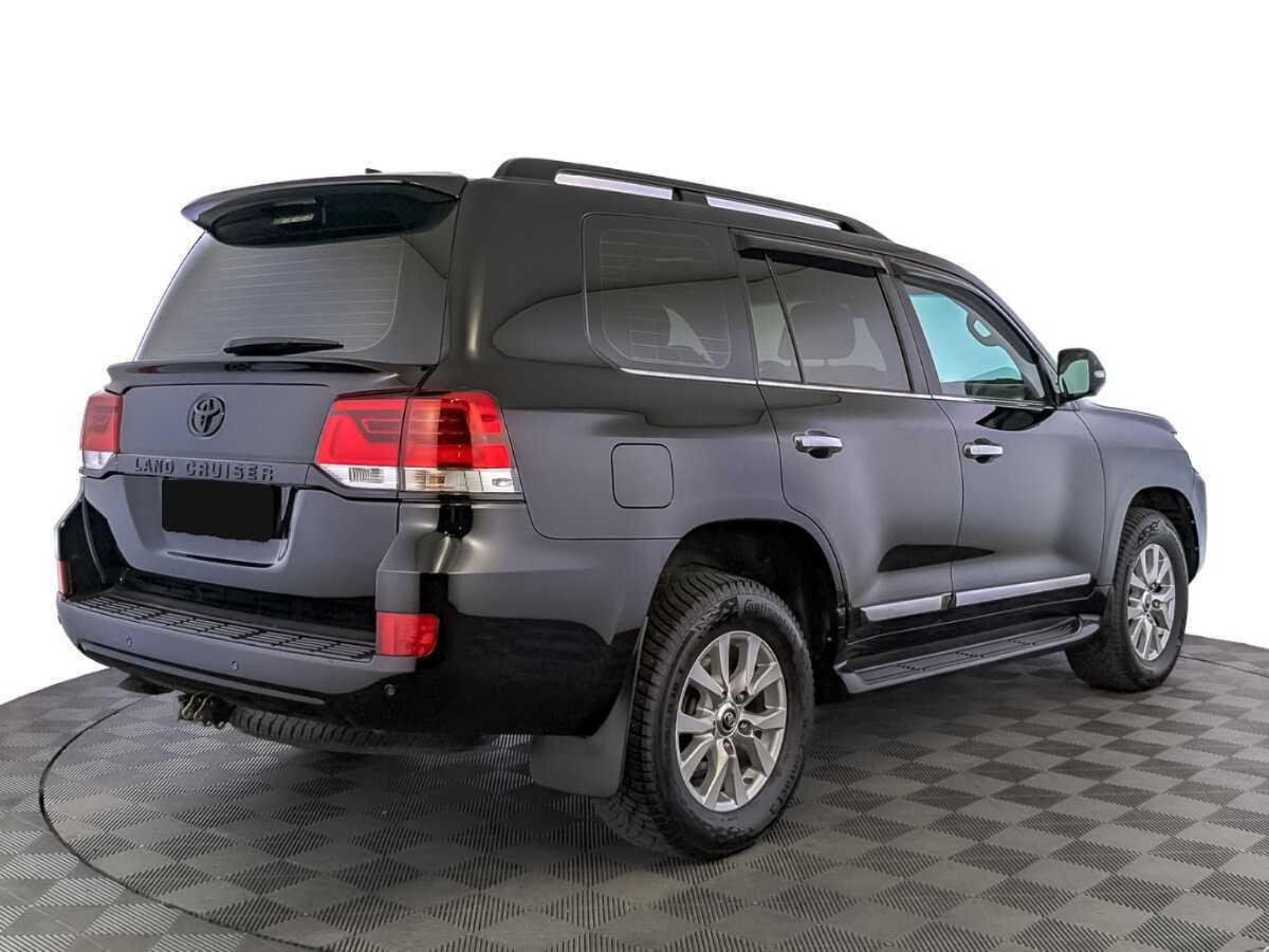 Toyota Land Cruiser с пробегом — 2019 год. Фото: #4