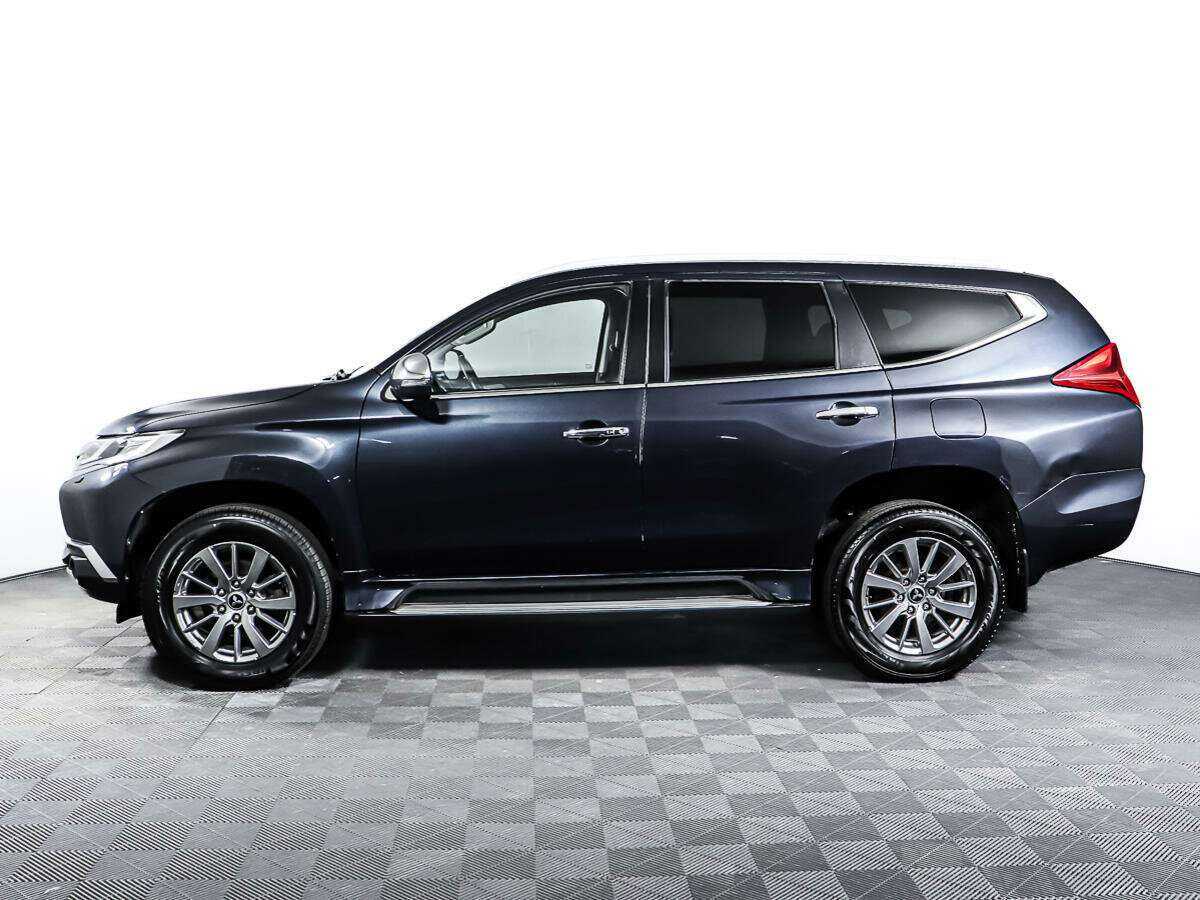 Mitsubishi Pajero Sport с пробегом — 2018 год. Фото: #7