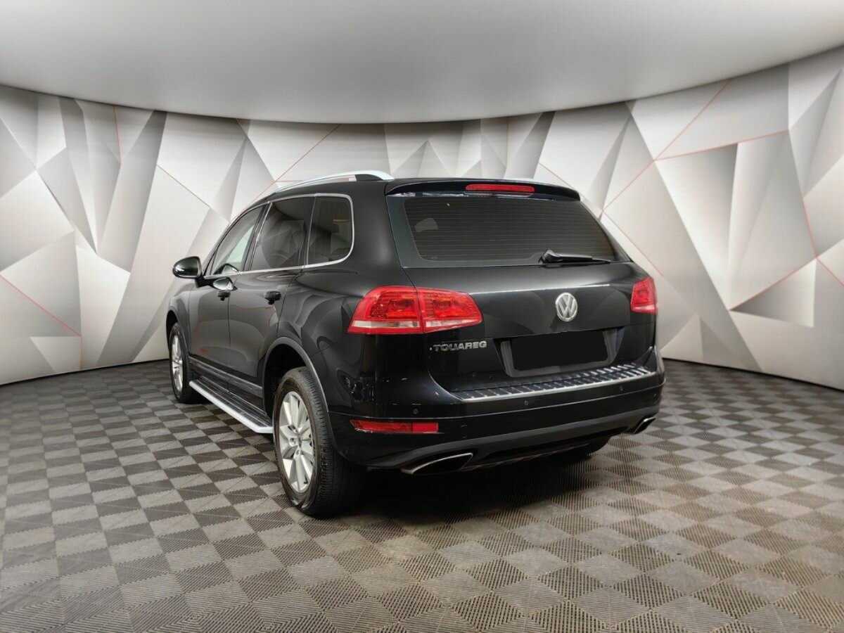 Volkswagen Touareg с пробегом — 2011 год. Фото: #3