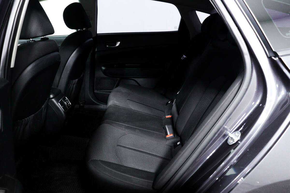Kia Optima с пробегом — 2017 год. Фото: #8