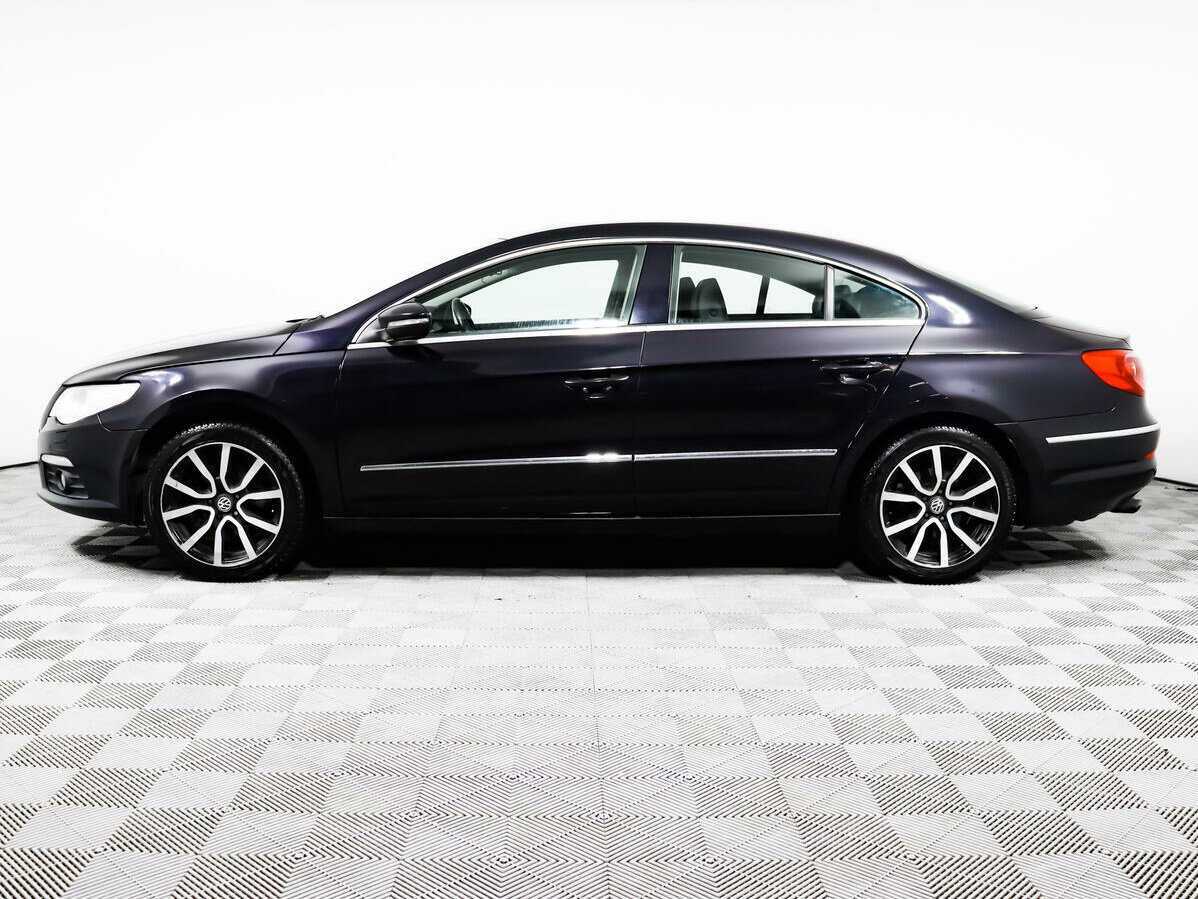 Volkswagen Passat CC с пробегом — 2011 год. Фото: #6