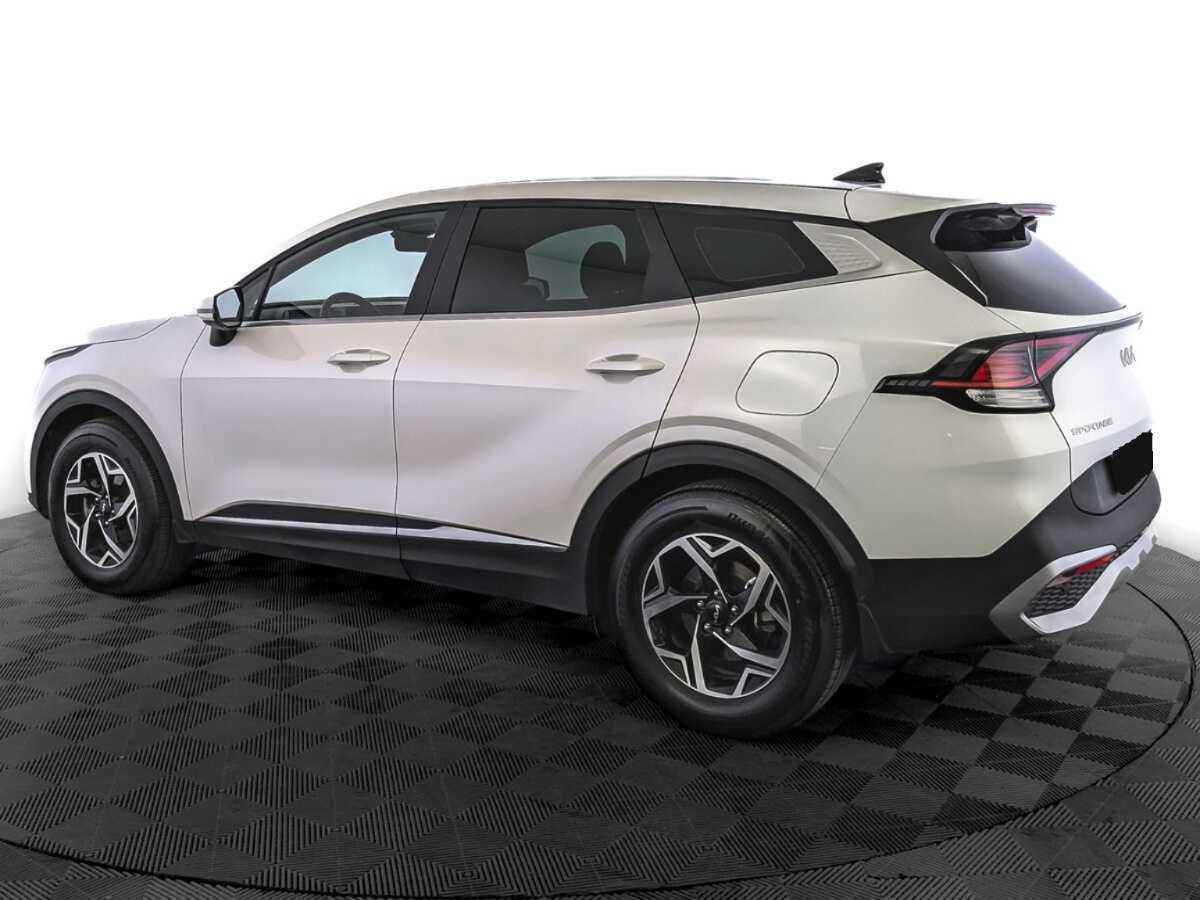 Kia Sportage с пробегом — 2023 год. Фото: #6