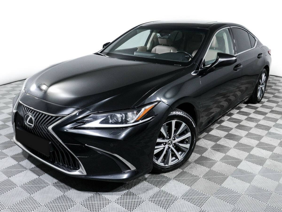 Lexus ES с пробегом — 2018 год. Фото: #14