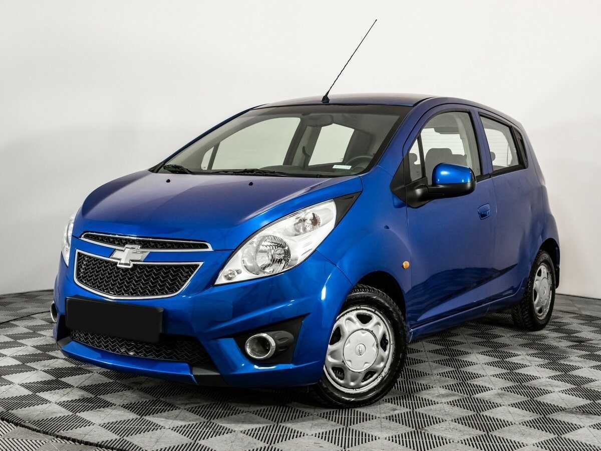 Chevrolet Spark с пробегом — 2011 год. Посмотреть фото