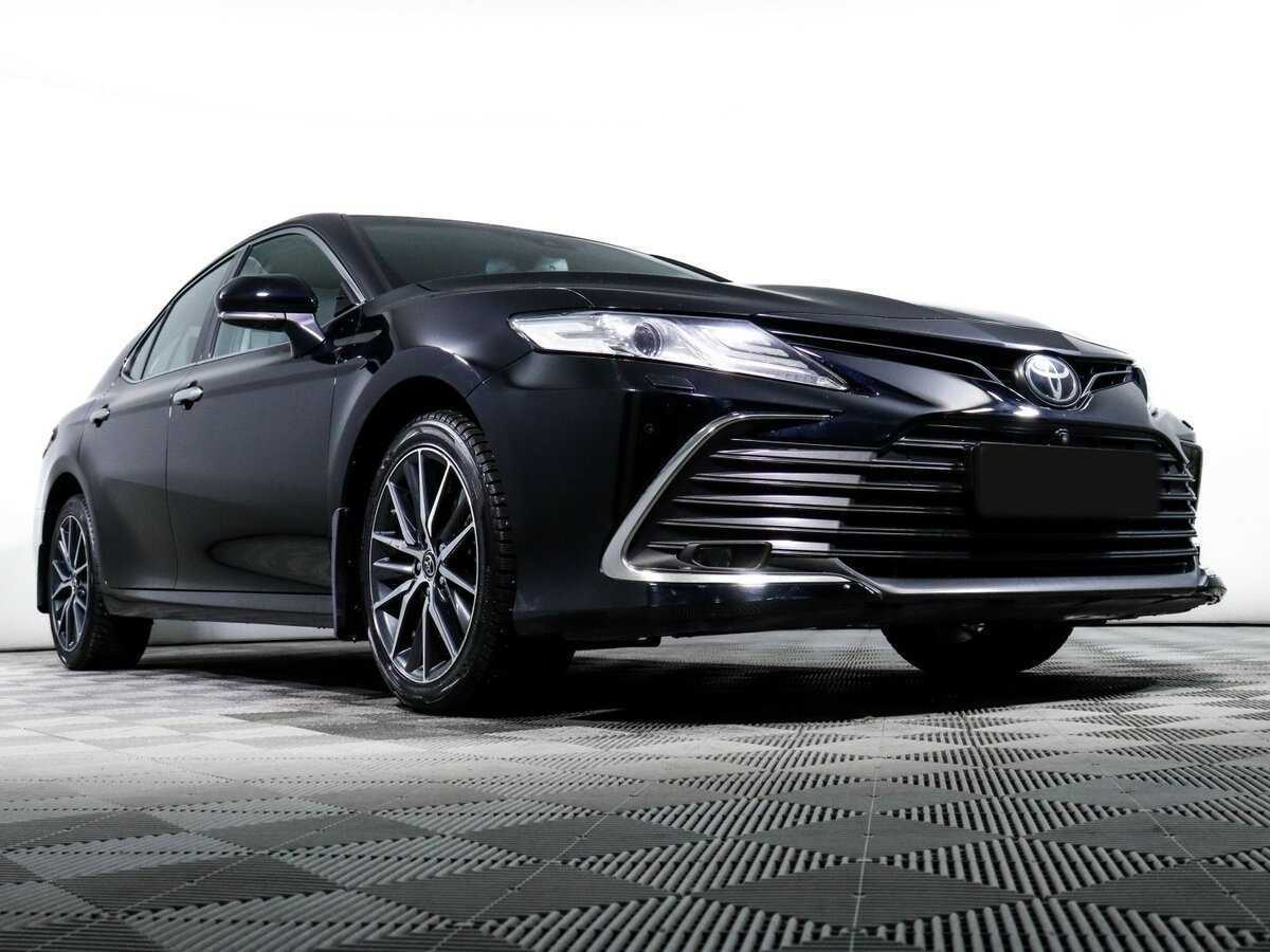 Toyota Camry с пробегом — 2021 год. Фото: #15