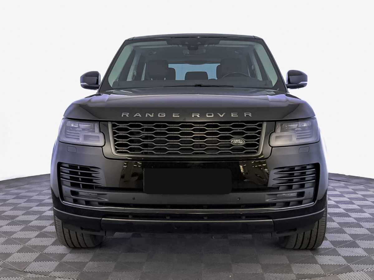 Land Rover Range Rover с пробегом — 2018 год. Фото: #1