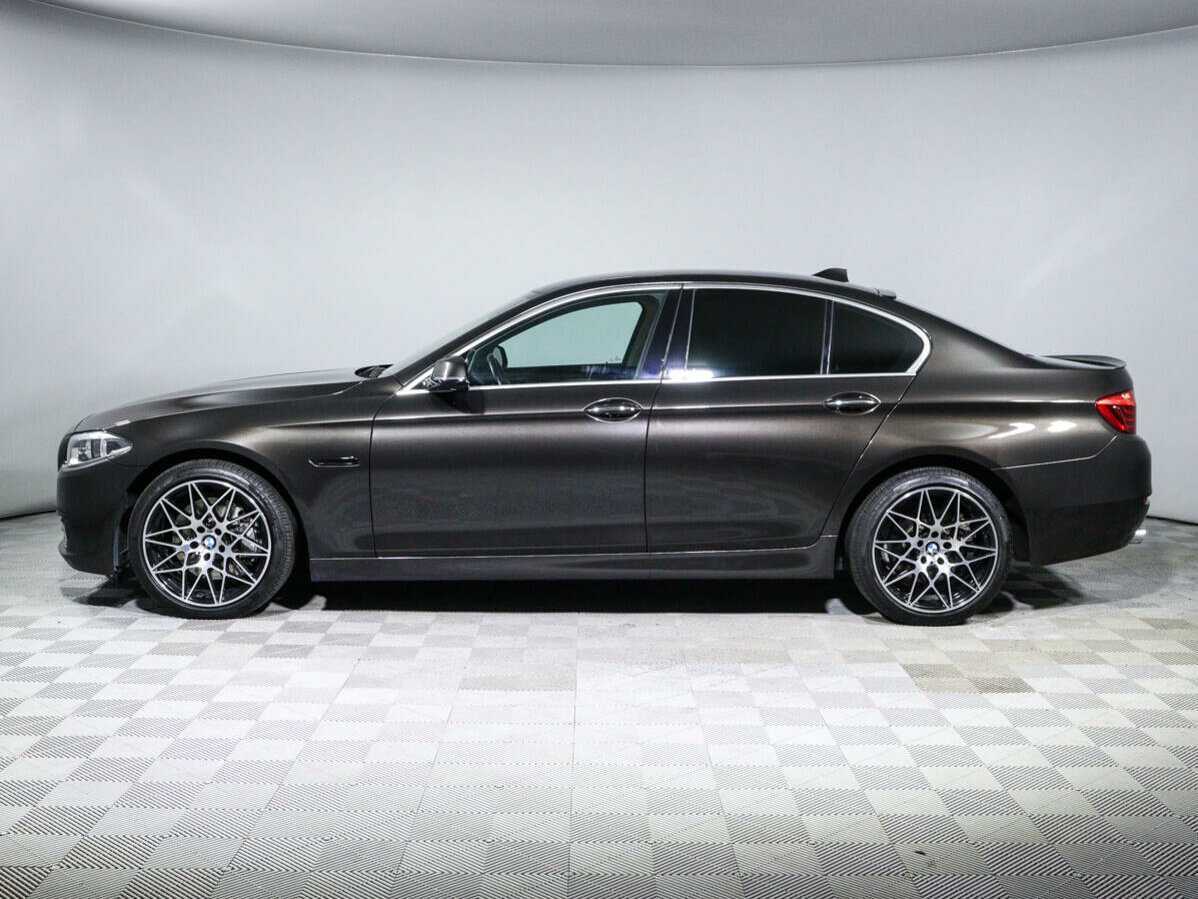 BMW 5 серии с пробегом — 2016 год. Фото: #7