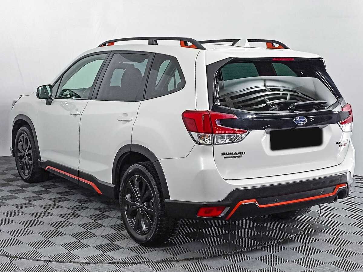 Subaru Forester с пробегом — 2021 год. Фото: #4