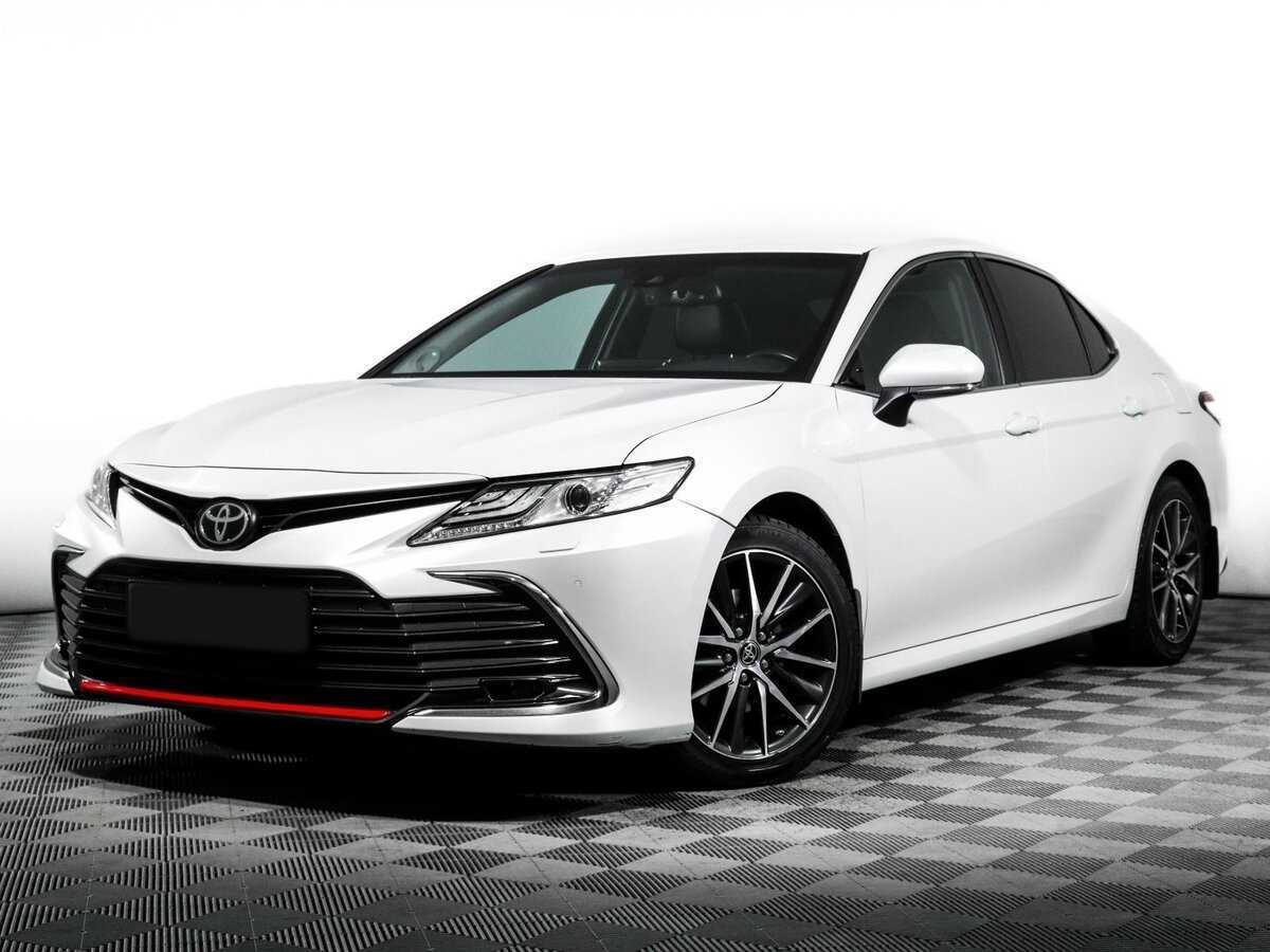 Toyota Camry с пробегом — 2021 год. Фото: #0