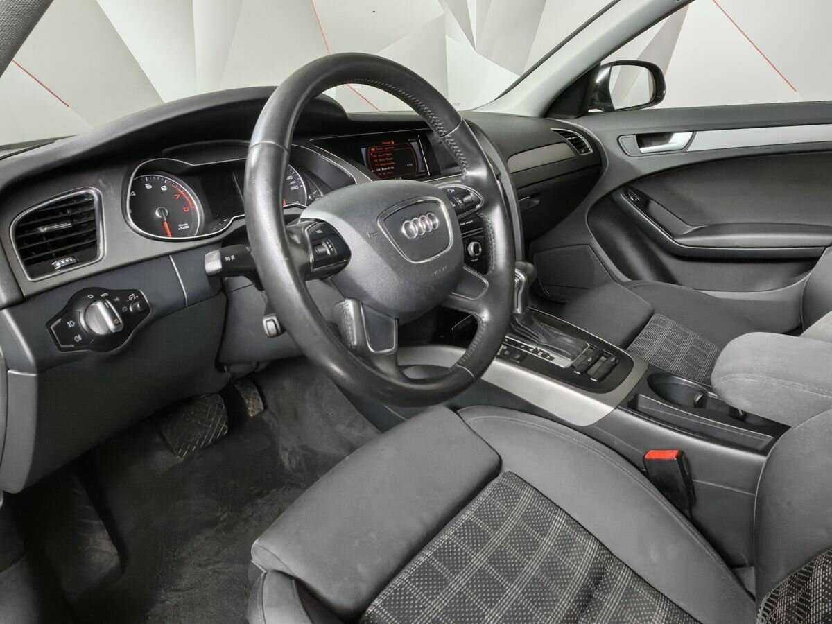 Audi A4 с пробегом — 2012 год. Фото: #13