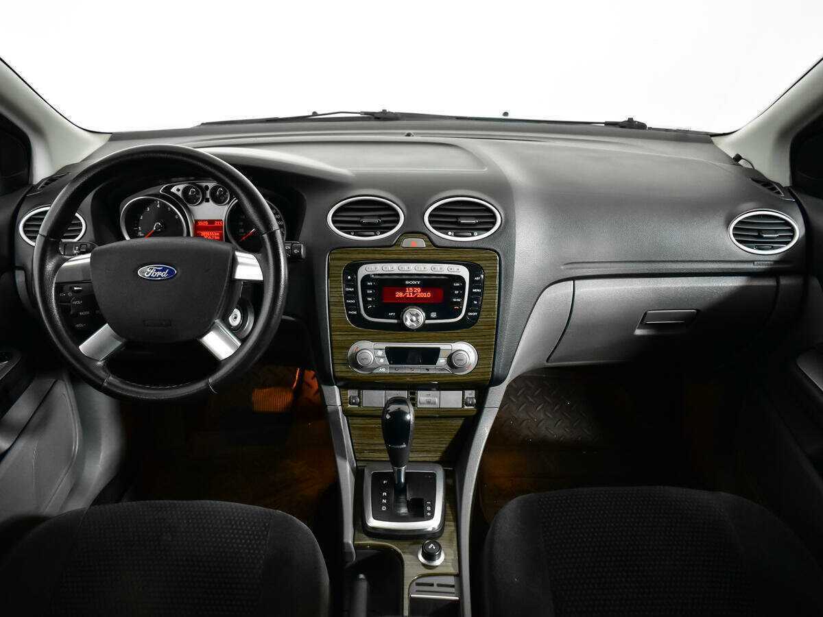 Ford Focus с пробегом — 2009 год. Фото: #11