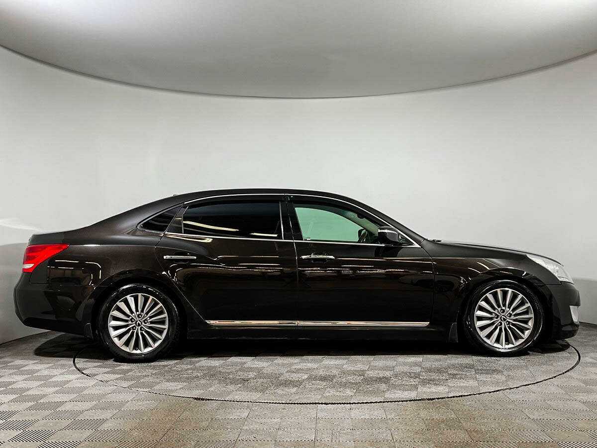 Hyundai Equus с пробегом — 2014 год. Фото: #3