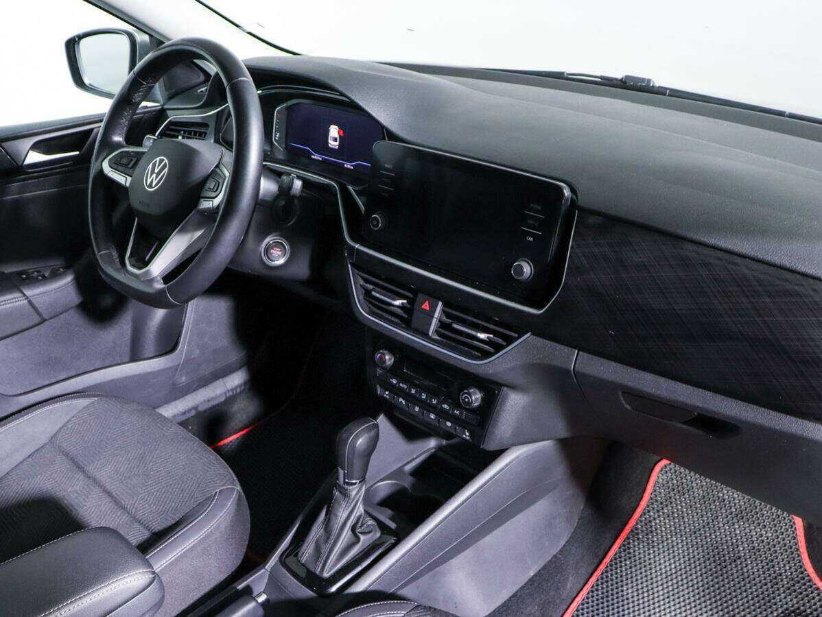 Volkswagen Polo с пробегом — 2020 год. Фото: #6