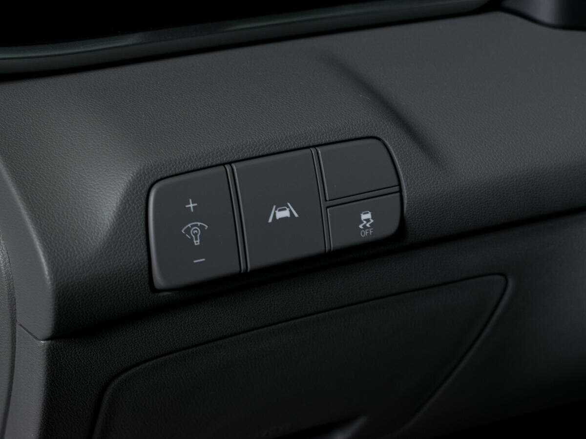 Hyundai Elantra с пробегом — 2021 год. Фото: #15