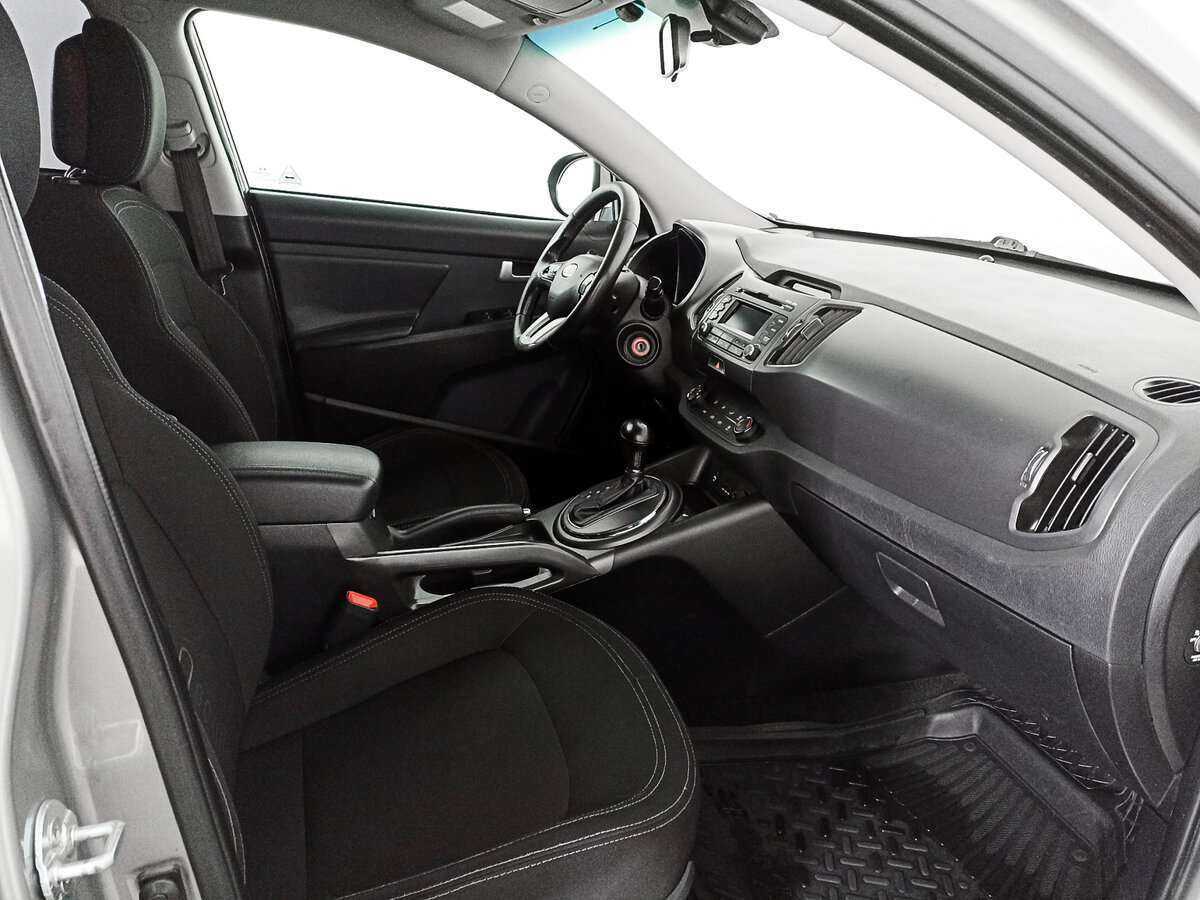 Kia Sportage с пробегом — 2011 год. Фото: #8