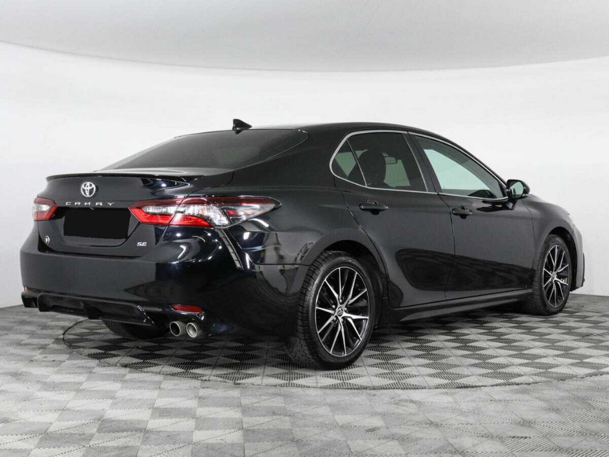 Toyota Camry с пробегом — 2022 год. Фото: #4