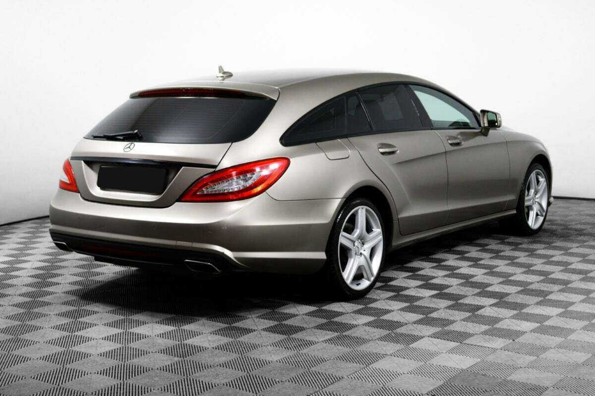 Mercedes-Benz CLS с пробегом — 2013 год. Фото: #4