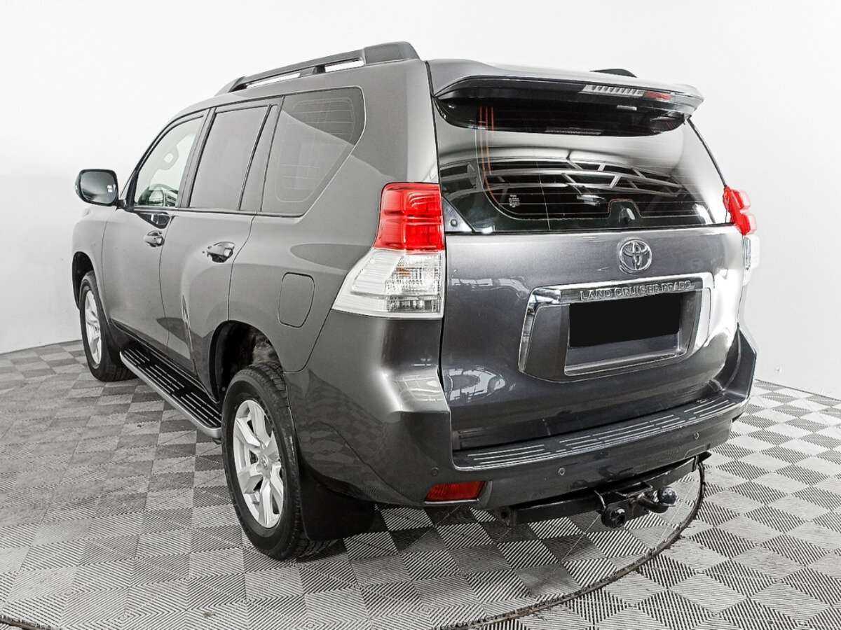 Toyota Land Cruiser Prado с пробегом — 2012 год. Фото: #5