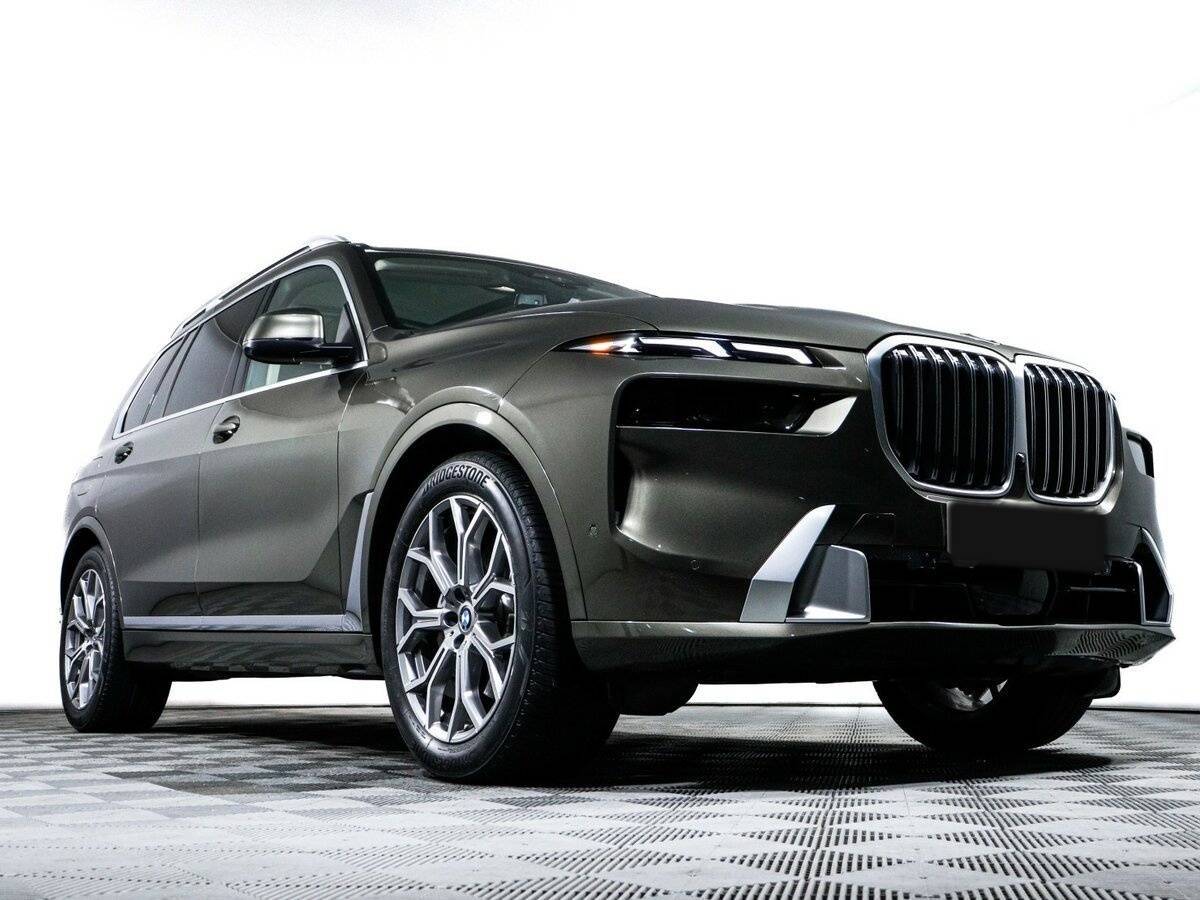 BMW X7 с пробегом — 2022 год. Фото: #19