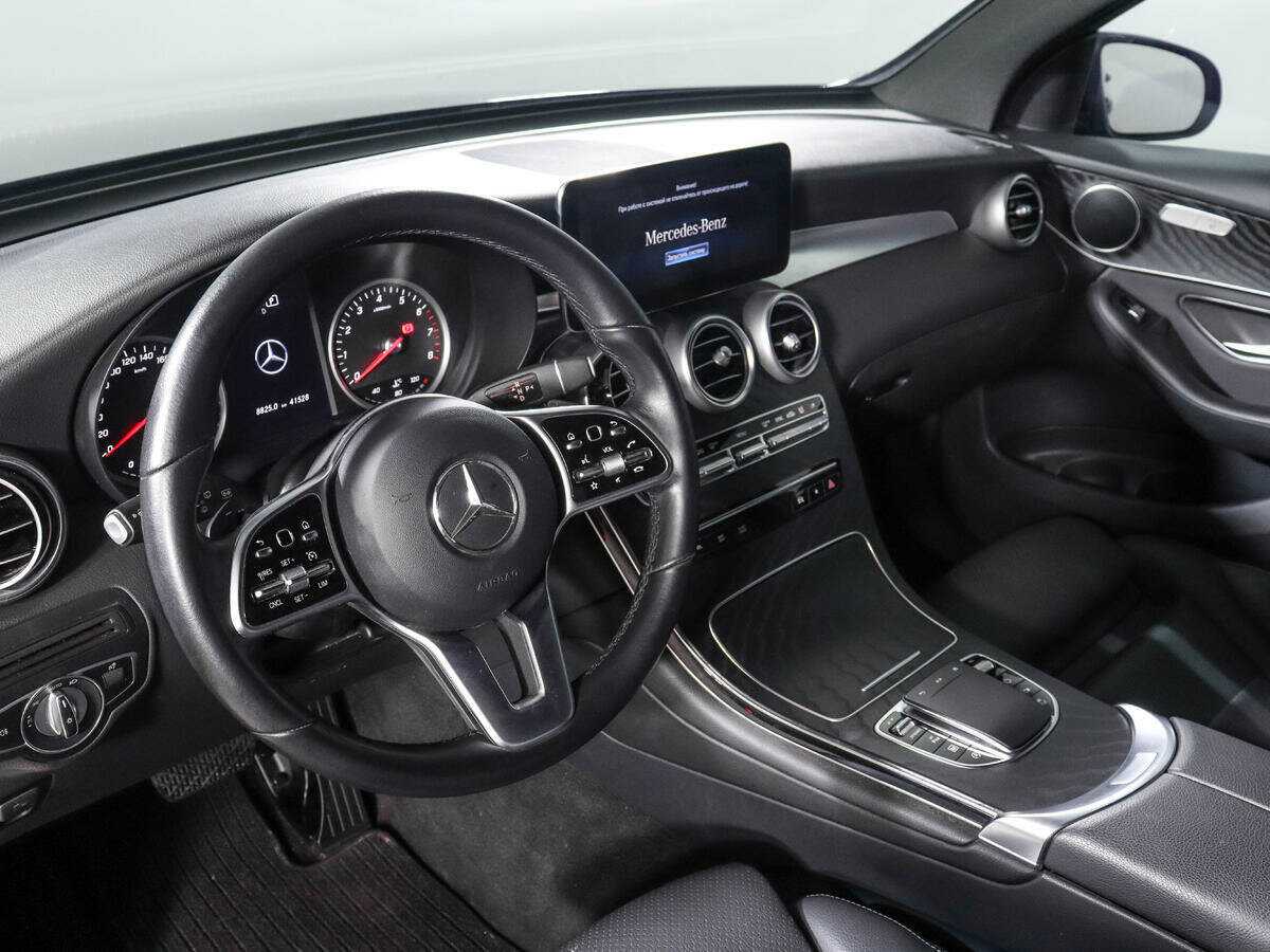 Mercedes-Benz GLC с пробегом — 2021 год. Фото: #12
