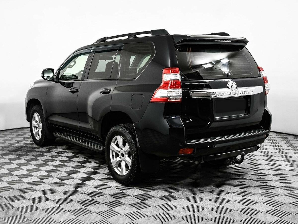 Toyota Land Cruiser Prado с пробегом — 2014 год. Фото: #6