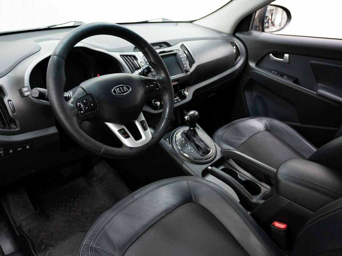 Kia Sportage с пробегом — 2011 год. Фото: #4