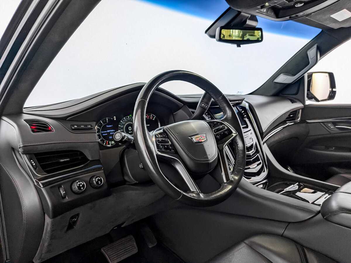 Cadillac Escalade с пробегом — 2019 год. Фото: #13