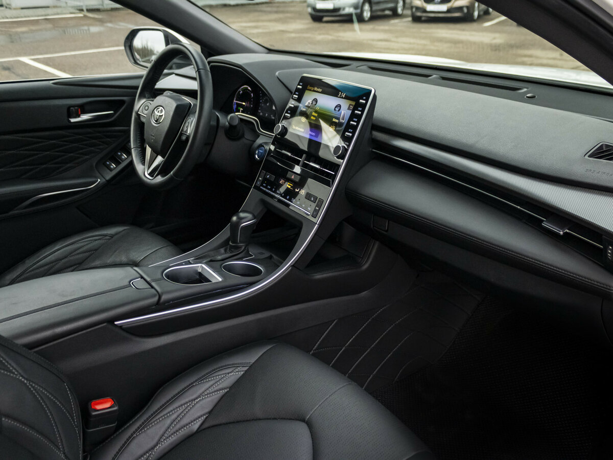 Toyota Avalon с пробегом — 2022 год. Фото: #8