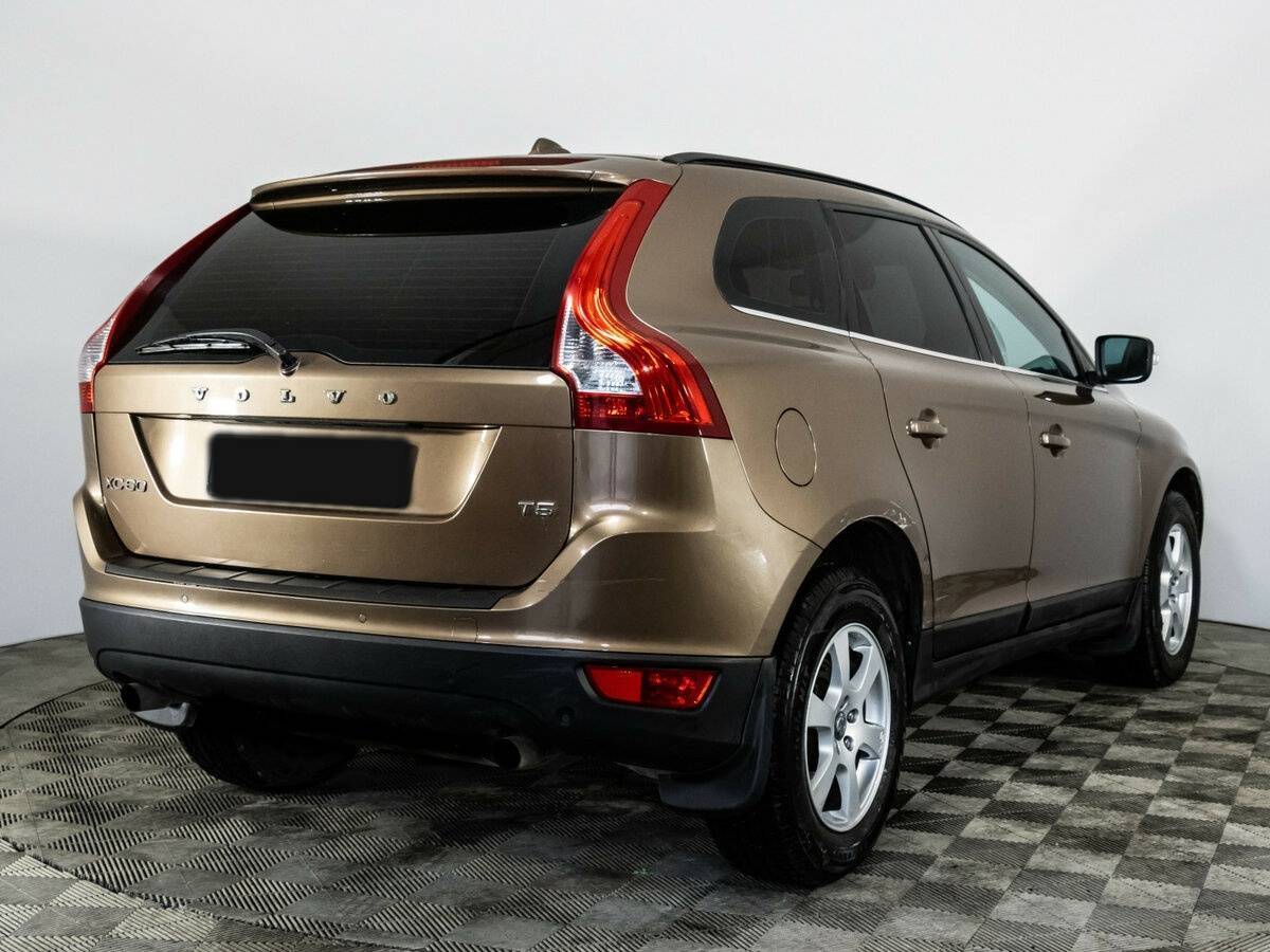 Volvo XC60 с пробегом — 2011 год. Фото: #3