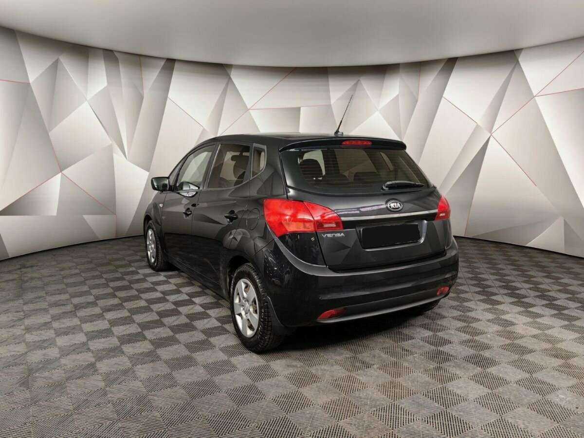 Kia Venga с пробегом — 2015 год. Фото: #3