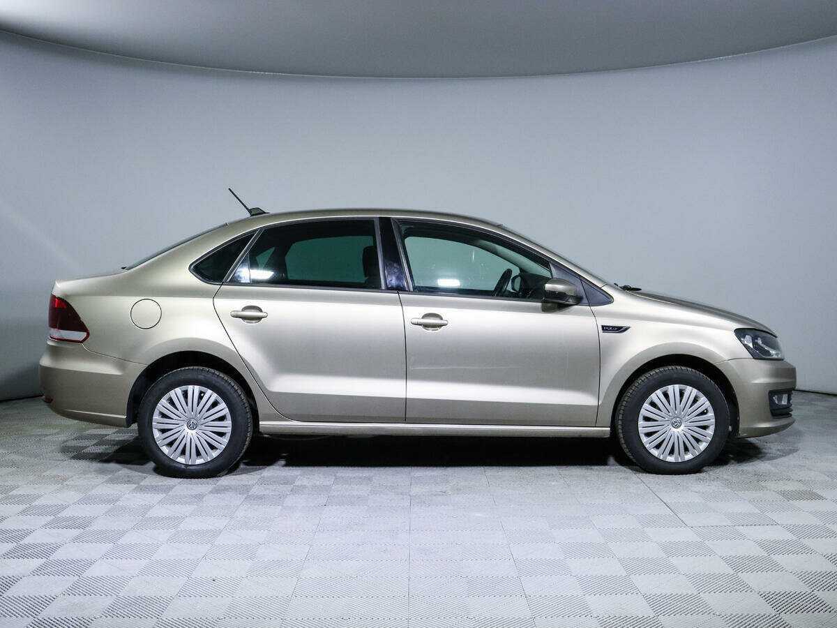 Volkswagen Polo с пробегом — 2019 год. Фото: #3