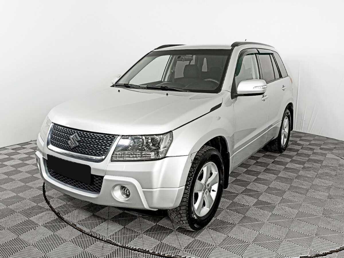 Suzuki Grand Vitara с пробегом — 2011 год. Посмотреть фото