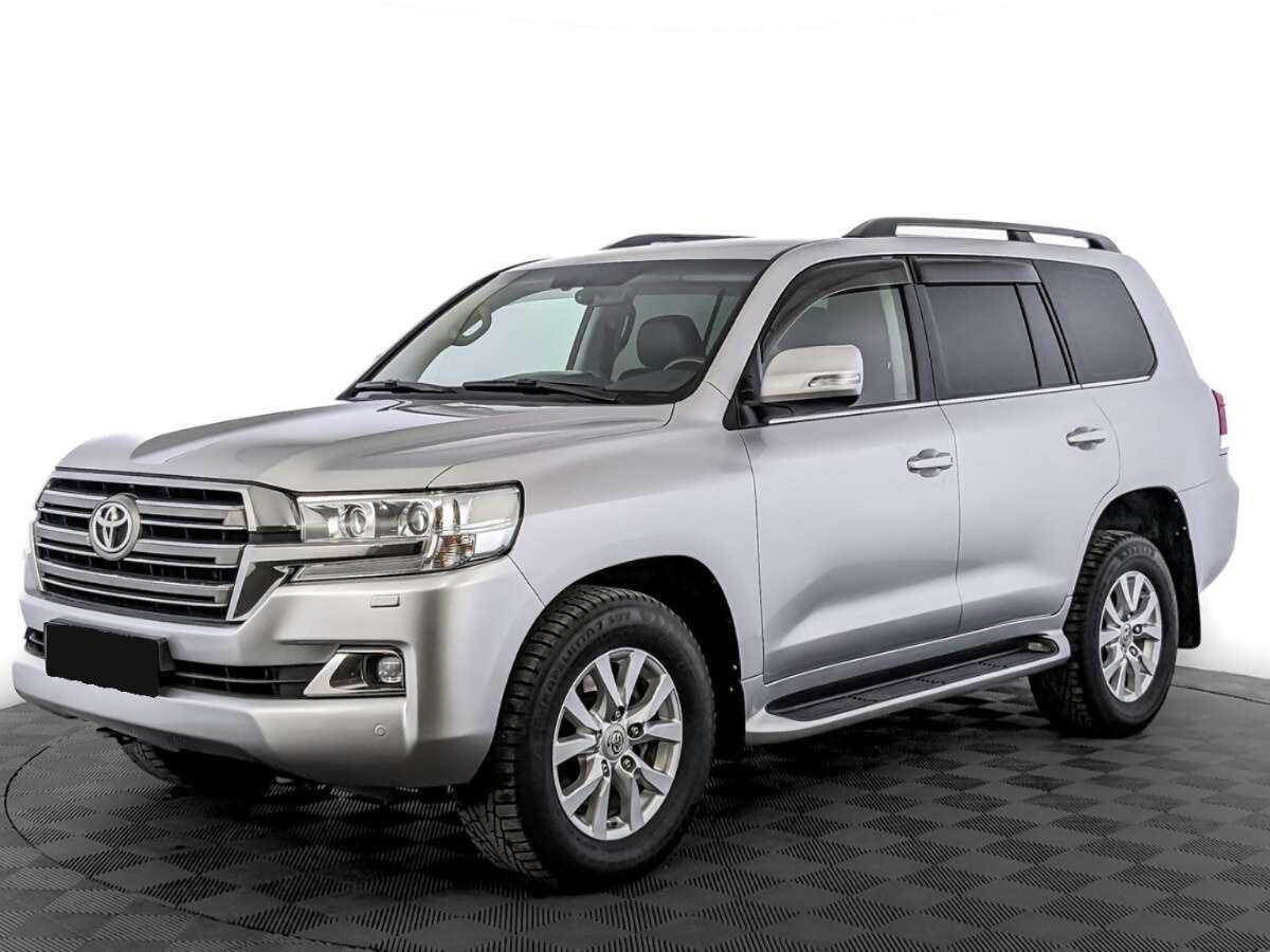 Toyota Land Cruiser с пробегом — 2018 год. Фото: #0