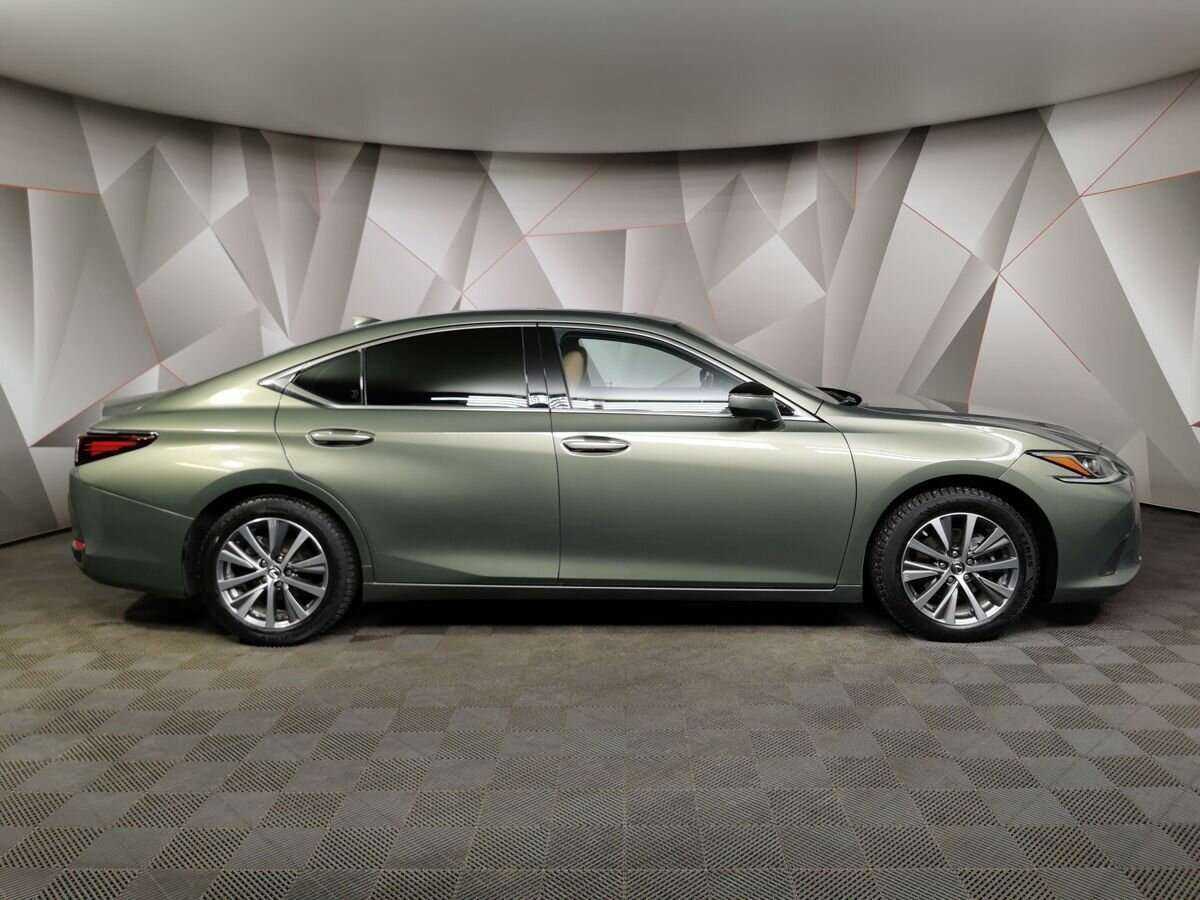 Lexus ES с пробегом — 2020 год. Фото: #3