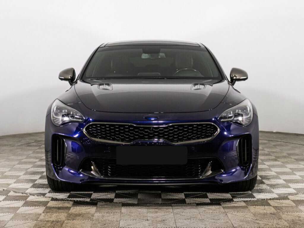 Kia Stinger с пробегом — 2018 год. Фото: #1