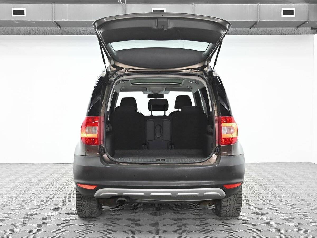 Skoda Yeti с пробегом — 2011 год. Фото: #4