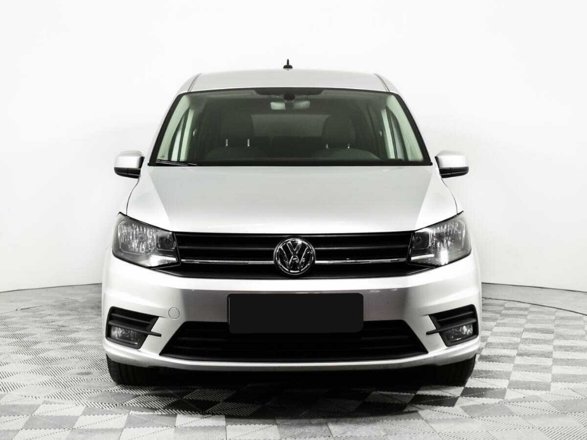 Volkswagen Caddy с пробегом — 2020 год. Фото: #1