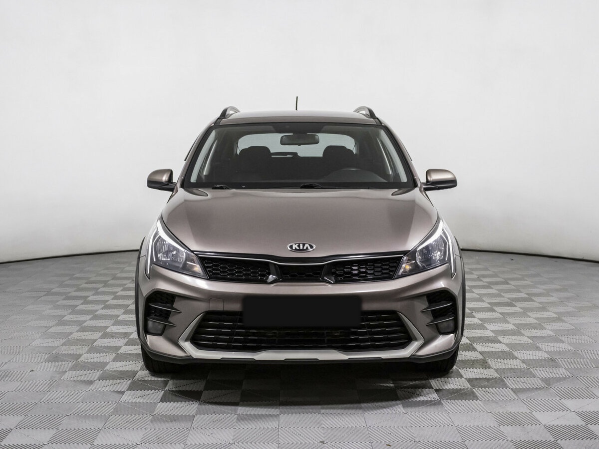Kia Rio с пробегом — 2021 год. Фото: #1