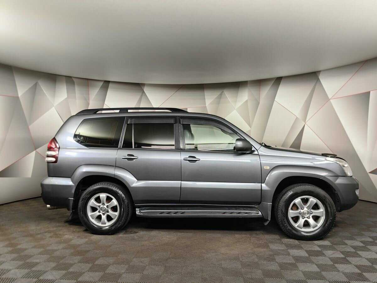 Toyota Land Cruiser Prado с пробегом — 2006 год. Фото: #5