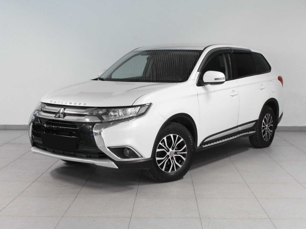 Mitsubishi Outlander с пробегом — 2017 год. Посмотреть фото