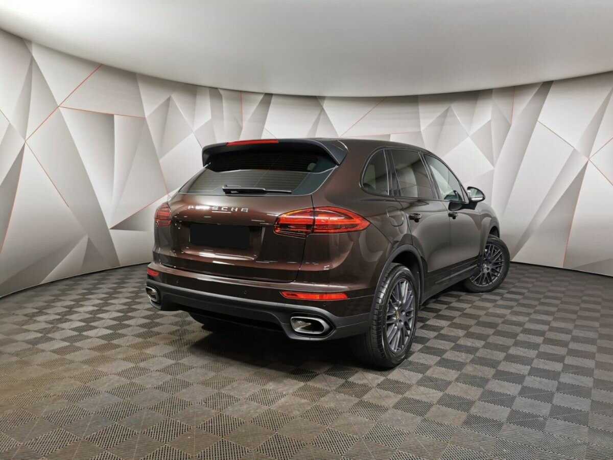 Porsche Cayenne с пробегом — 2015 год. Фото: #1