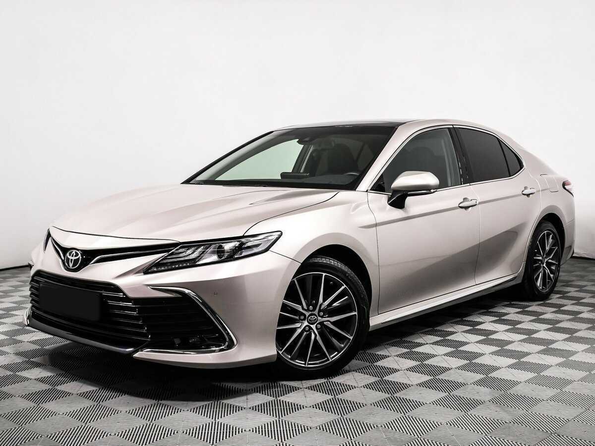 Toyota Camry с пробегом — 2023 год. Фото: #0