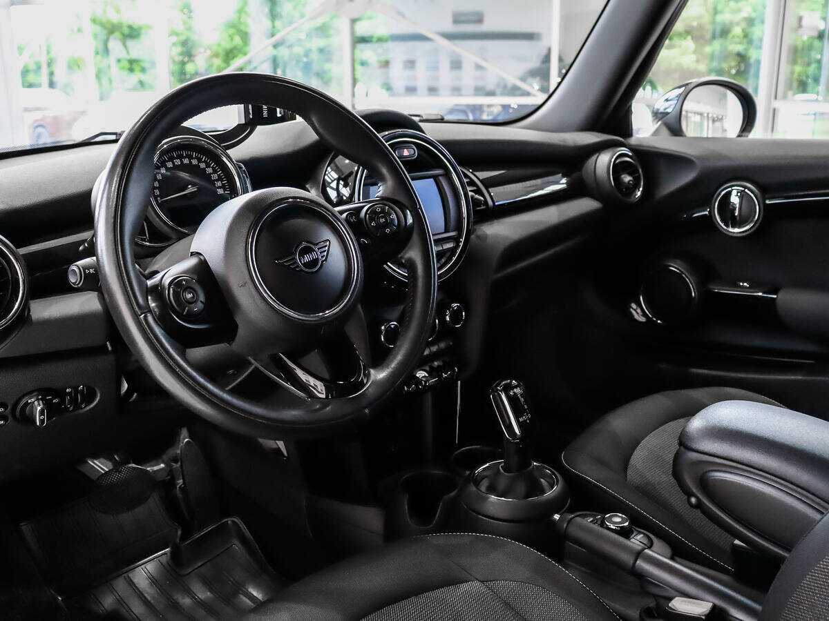 Mini Hatch с пробегом — 2019 год. Фото: #8