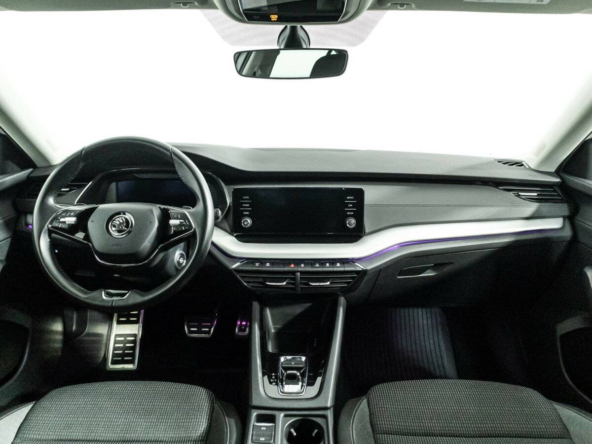 Skoda Octavia с пробегом — 2021 год. Фото: #12