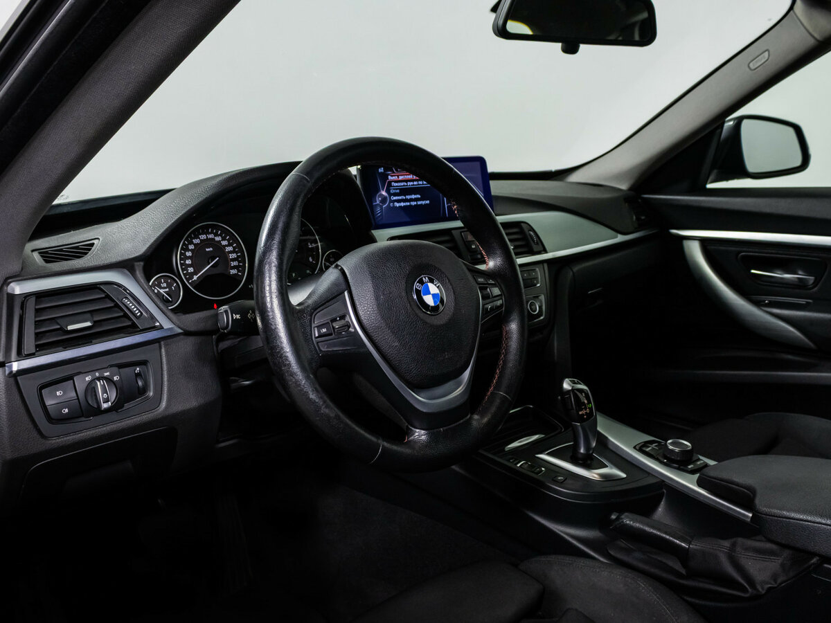 BMW 3 серии с пробегом — 2015 год. Фото: #7