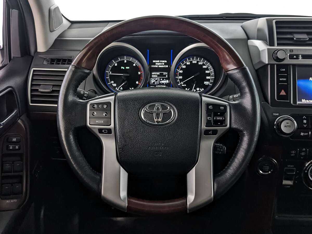 Toyota Land Cruiser Prado с пробегом — 2016 год. Фото: #16