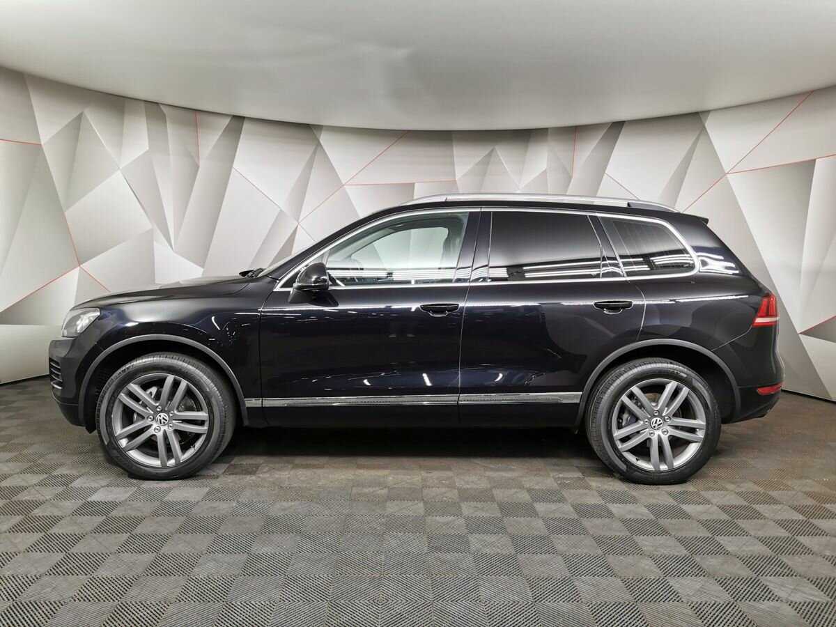 Volkswagen Touareg с пробегом — 2011 год. Фото: #4