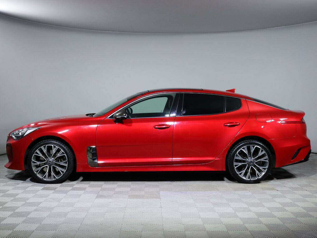 Kia Stinger с пробегом — 2018 год. Фото: #7