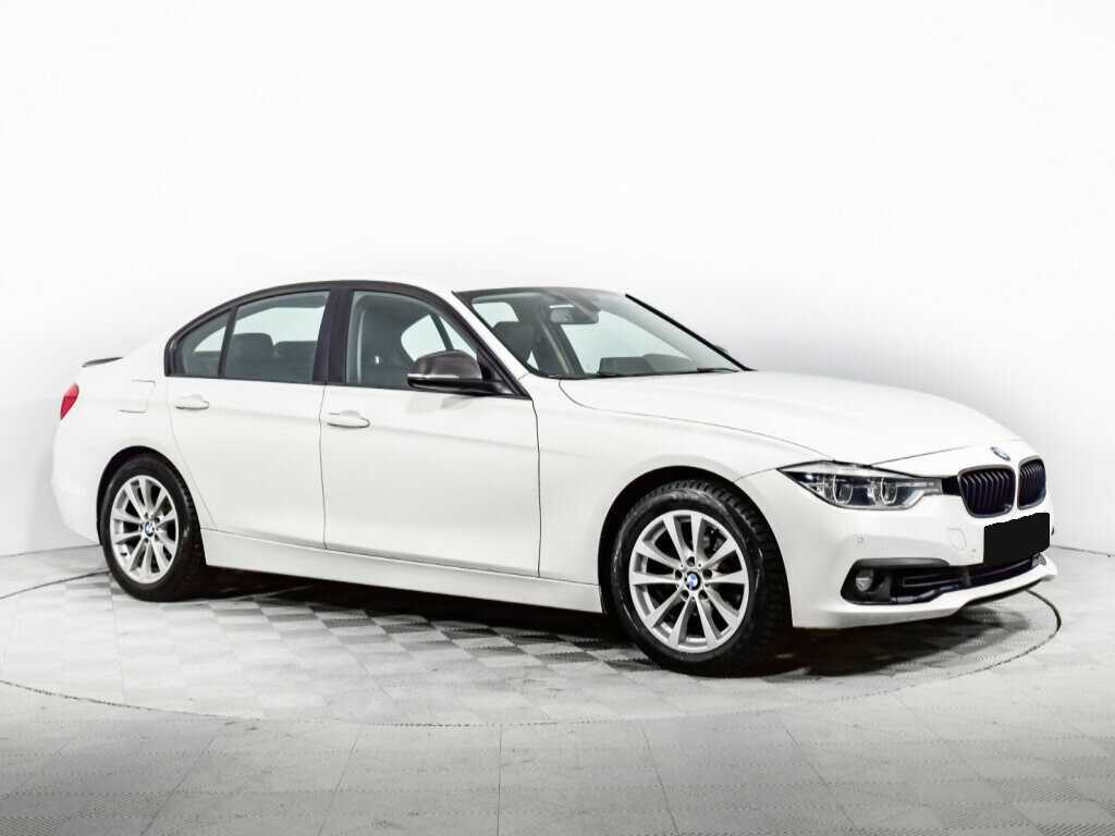 BMW 3 серии с пробегом — 2015 год. Фото: #2