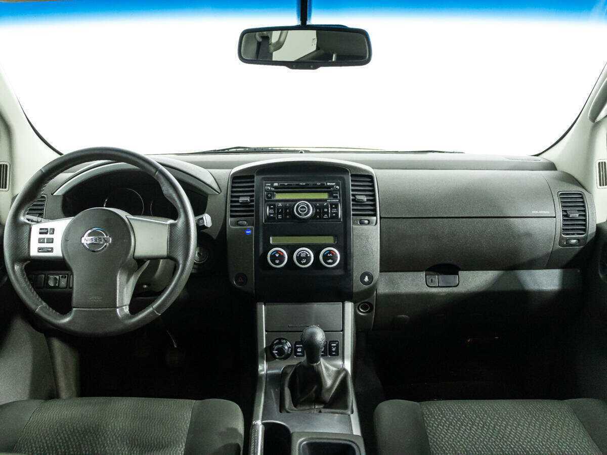 Nissan Pathfinder с пробегом — 2011 год. Фото: #12